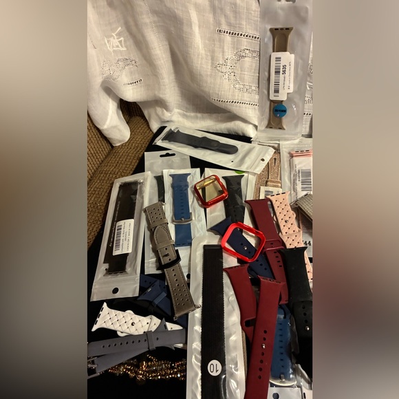 Assorted Smartwatch Bands Collection - Picture 7 of 7